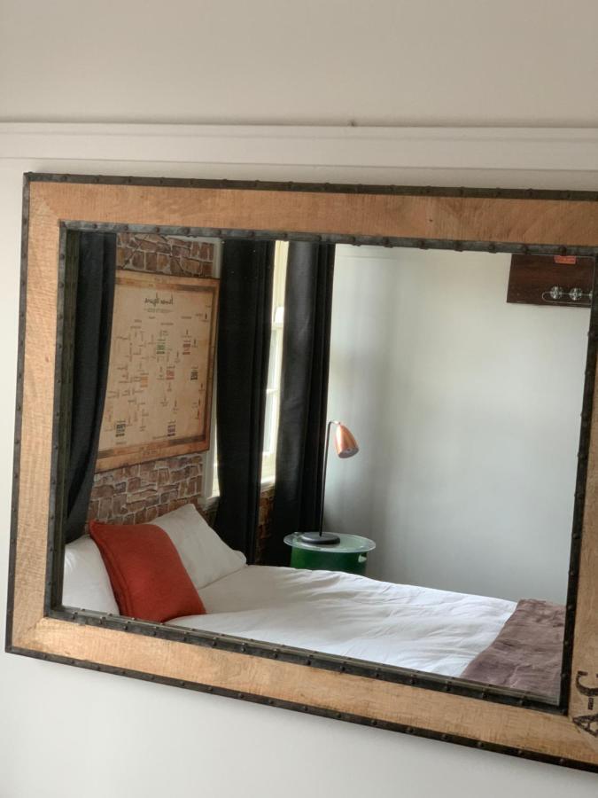 Cat And Fiddle Balmain Hotell Sydney Exteriör bild